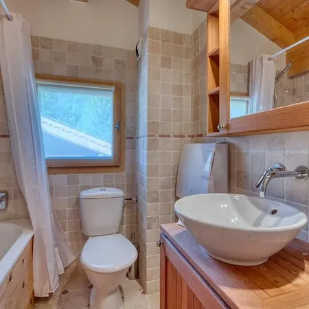 La Cloche Des Bois - 3 Bedroom Chalet